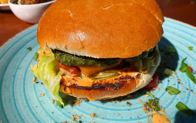 Wegetariańskie burgery w Warszawie