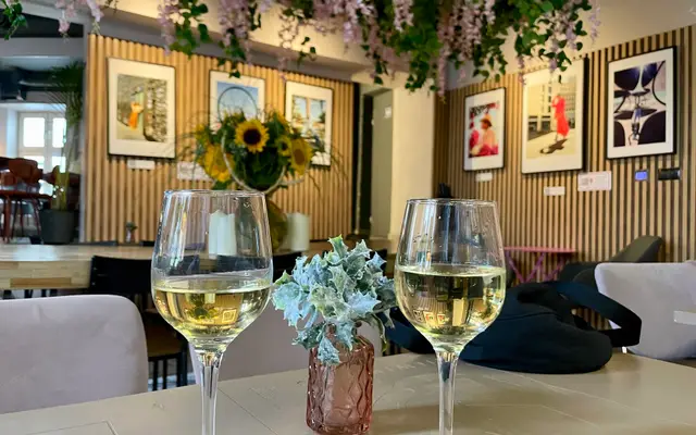 Wine bary w Warszawie