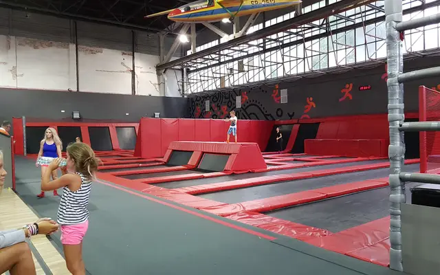 Parki trampolin w Warszawie